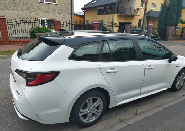 Toyota Corolla cena 91500 przebieg: 32600, rok produkcji 2020 z Tłuszcz małe 436